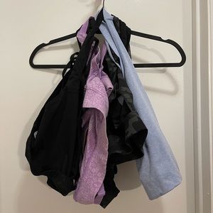 Set of 5, barely worn sports bras, size 1X and 2X - various brands